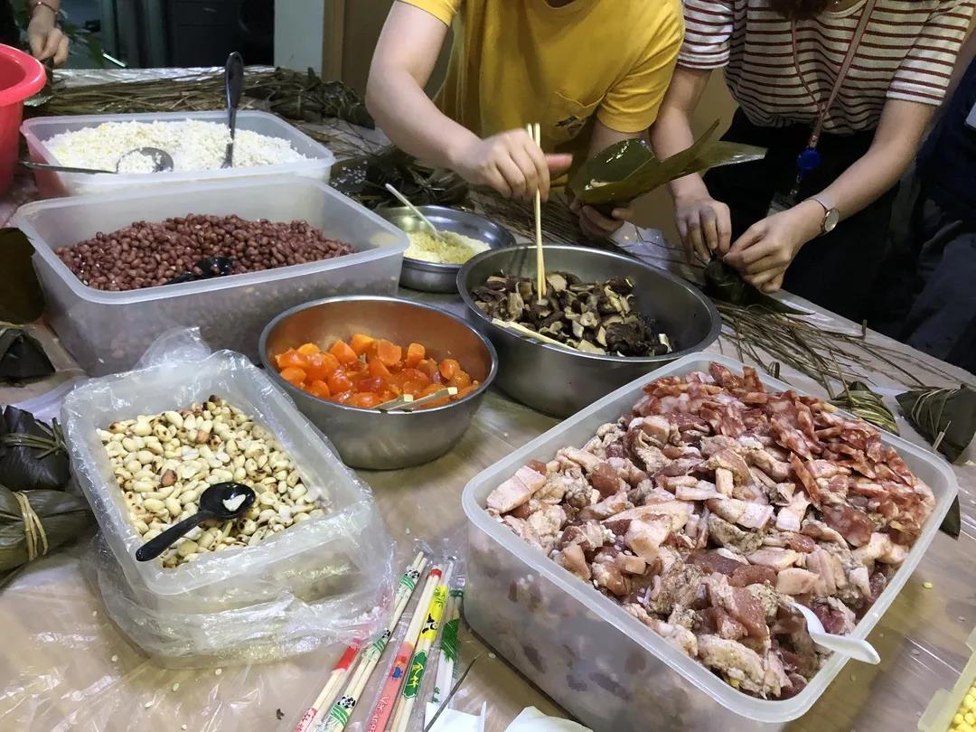 “粽”享美味，端午安康。
